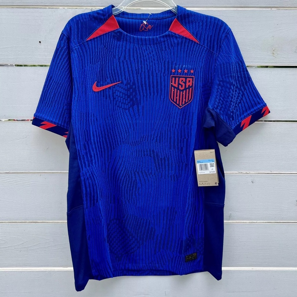 Nike Blue Soccer Jersey with Textured Design